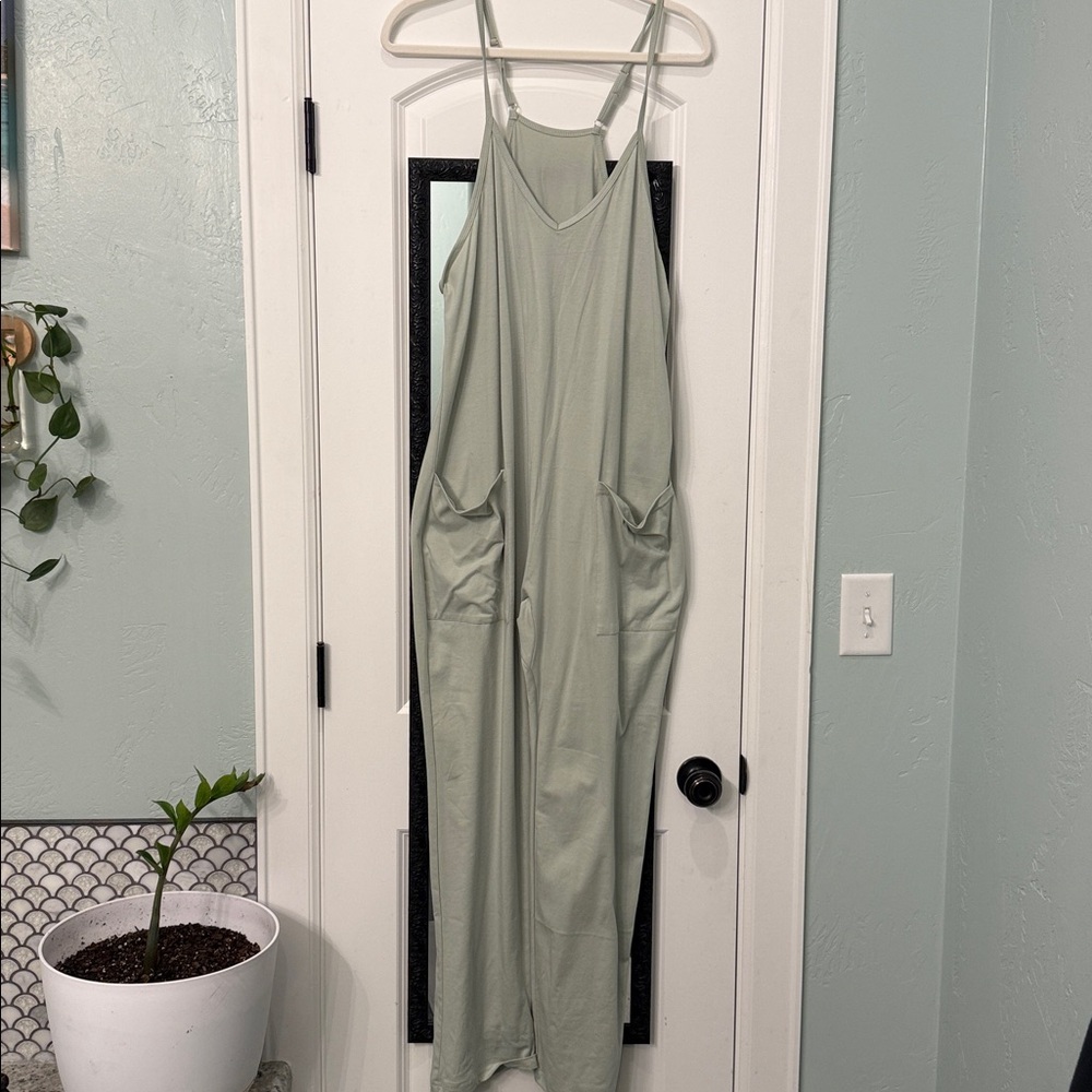 Sage Green Sleeveless Jumpsuit